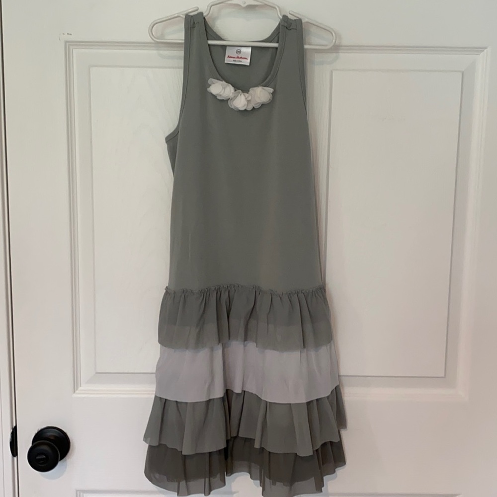 Gray Hanna Anderson Girls Dress. Ruffled bottom.